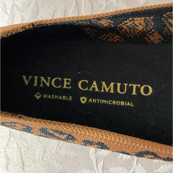 Vince Camuto Leopard Print Slip-On Sneakers Brown & Black Textile Upper Size 8 - Picture 7 of 9